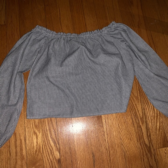 Brandy Melville Striped Off the Shoulder Top - Picture 2 of 3